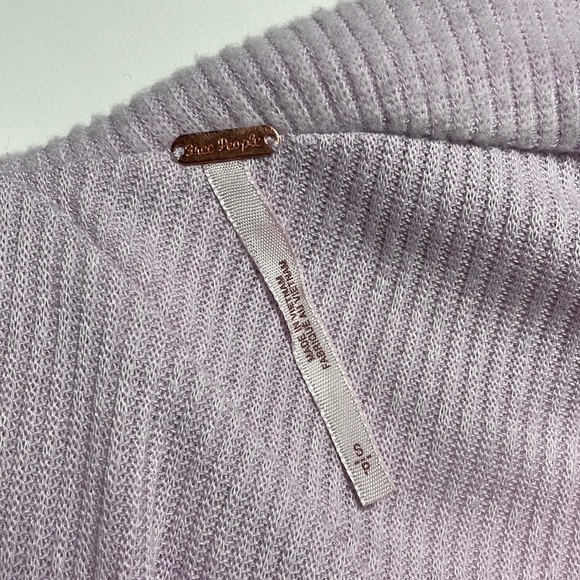 Free People frost lavender cross-over ribbed knit top Size S - Picture 6 of 8